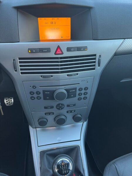 Vand Opel Astra H 1.9 diesel