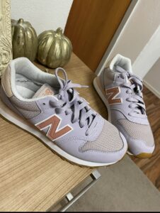 New Balance marimea 38